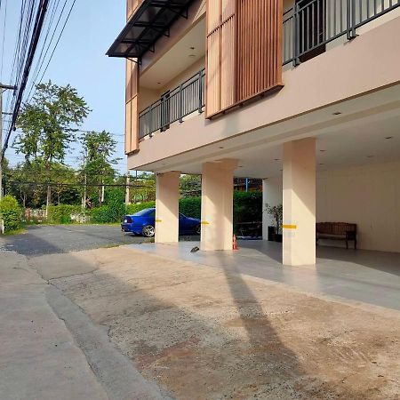 168 Studio Hotel Ubon Ratchathani Eksteriør billede
