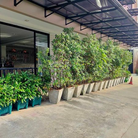 168 Studio Hotel Ubon Ratchathani Eksteriør billede