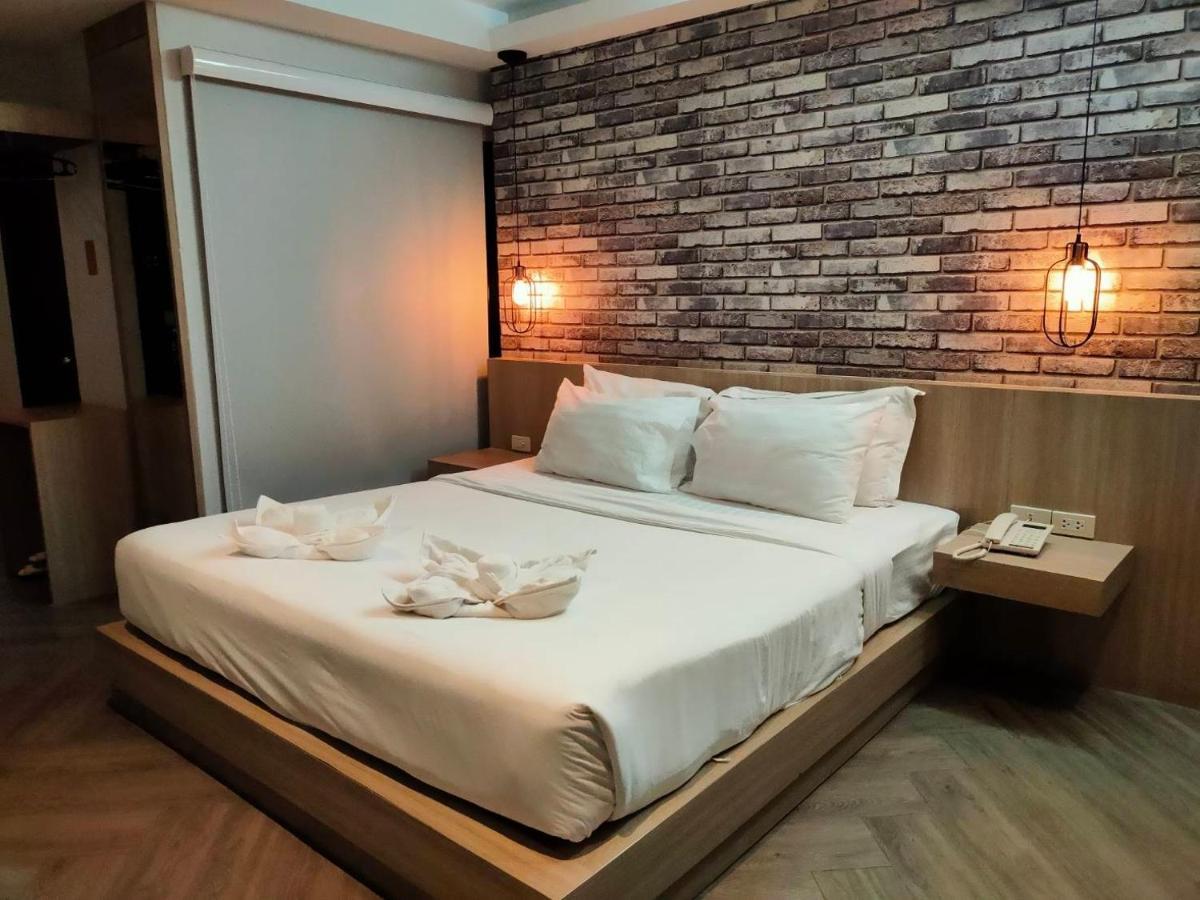 168 Studio Hotel Ubon Ratchathani Eksteriør billede