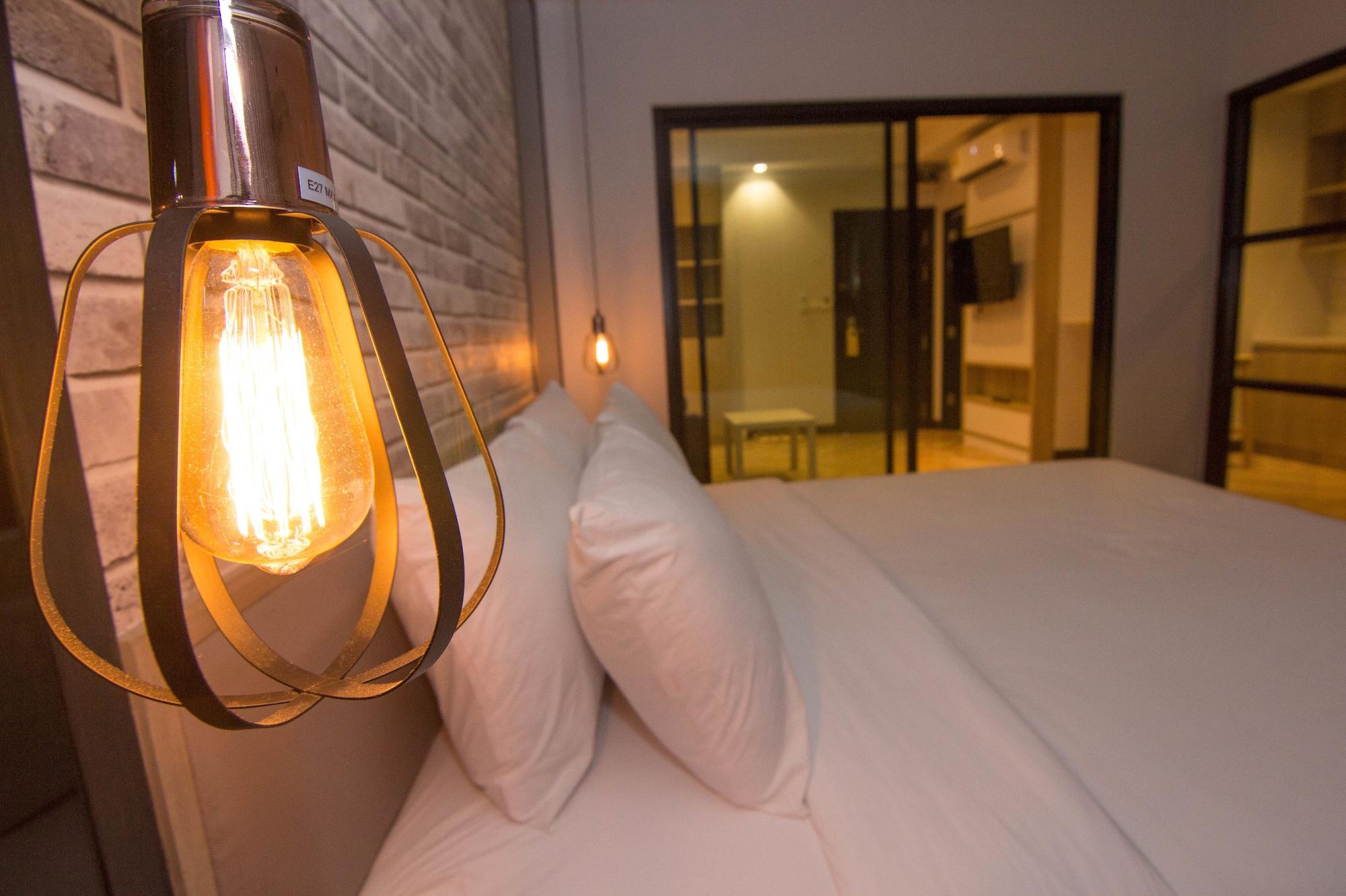 168 Studio Hotel Ubon Ratchathani Eksteriør billede
